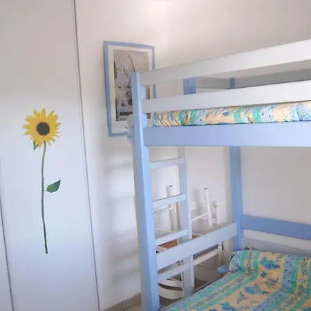 Cosy Apartment: Poolside Retreat * Valras-Plage